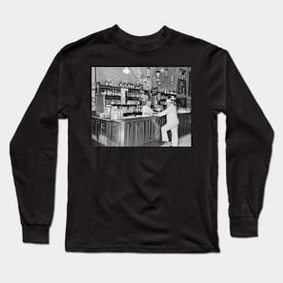 New Orleans Saloon, 1938. Vintage Photo Long Sleeve T-Shirt